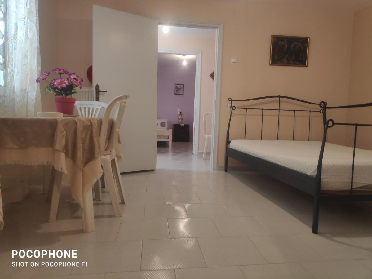 Κεντρικό, Άνετο Και Ζεστό Διαμέρισμα Kamena Vourla Exterior foto